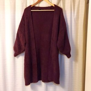 OBOE Women's maroon fuzzy/fairy cardigan M / L